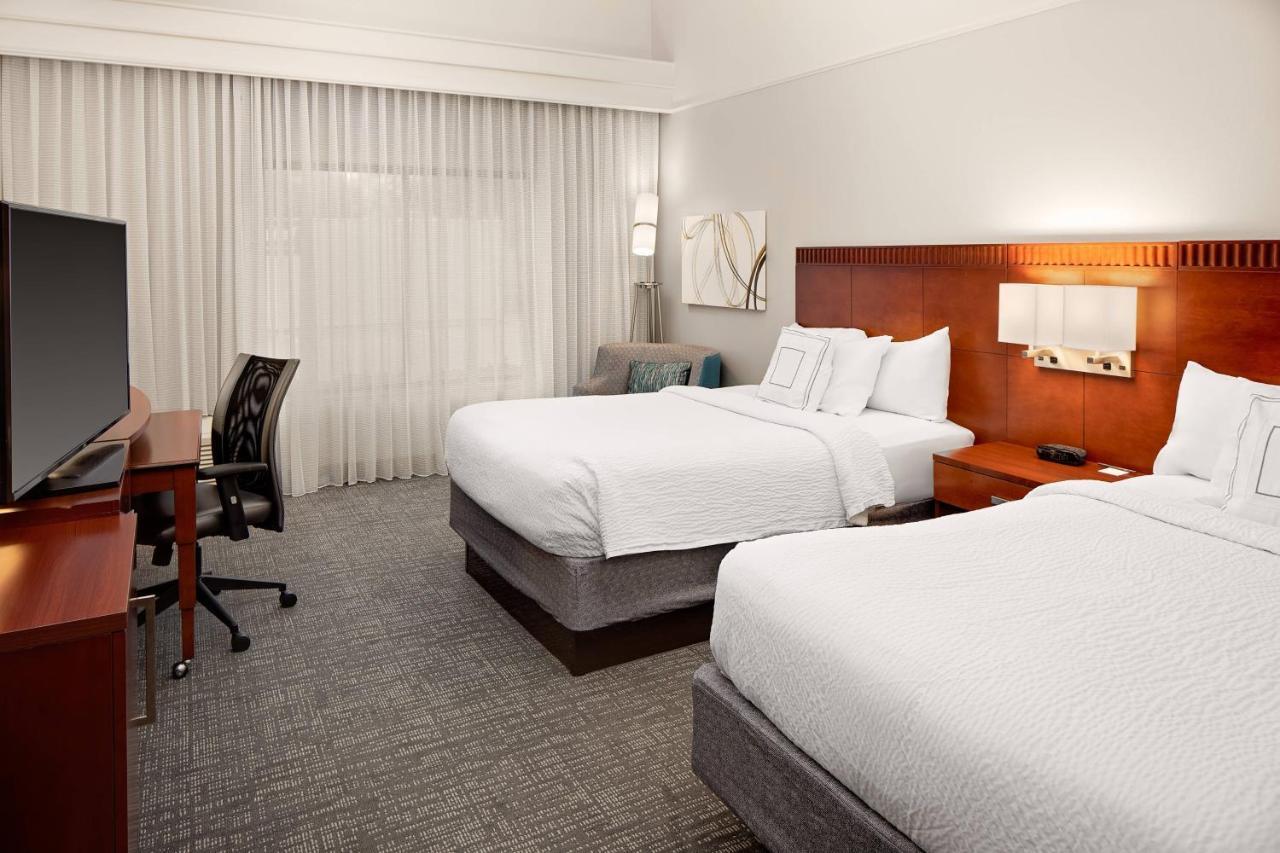 Otel Courtyard By Marriott Rice 3*